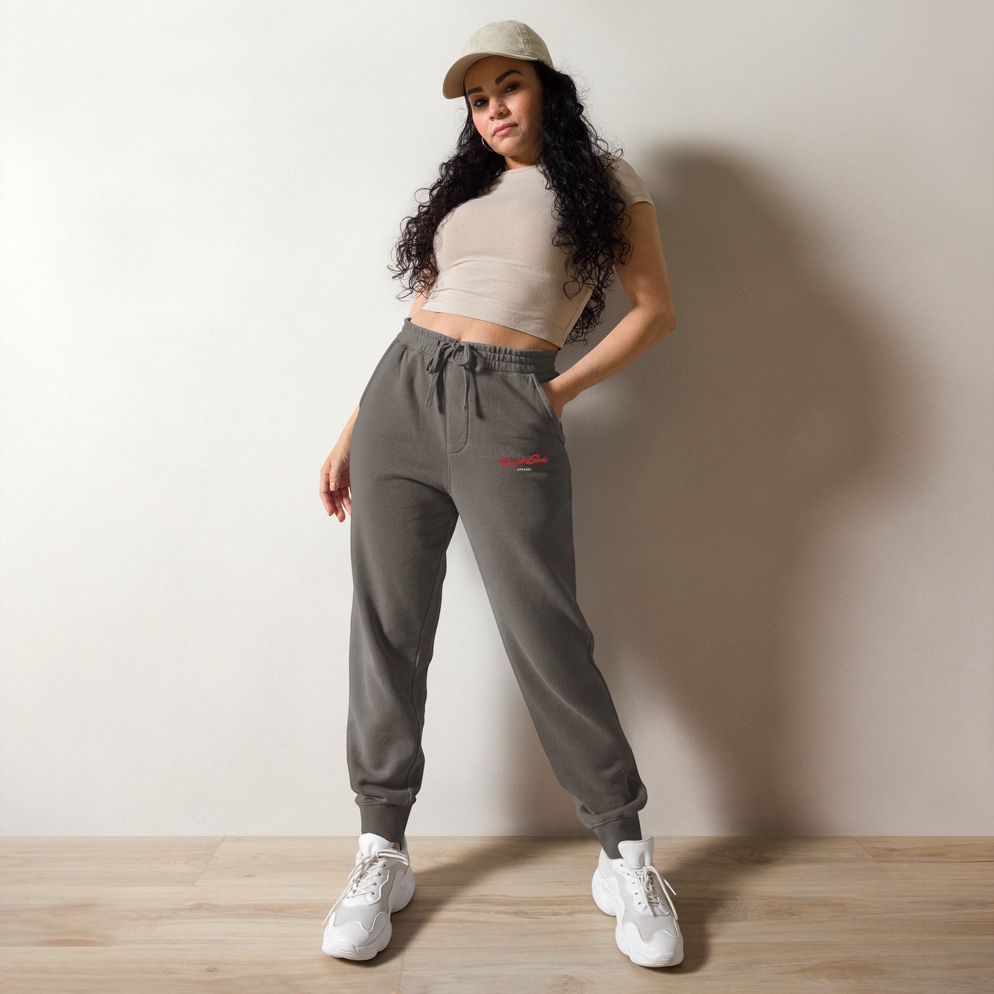 DS Unisex pigment-dyed sweatpants